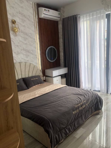 cho thuê nhà quận phú nhuận, đường trần hữu trang giá 39tr/tháng