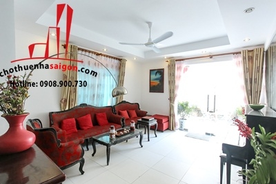 cần cho thuê biệt thự nguyên căn đường nguyễn cửu vân, phường 17, quận bình thạnh, giá cho thuê:3700$/tháng