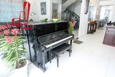 cần cho thuê biệt thự nguyên căn đường nguyễn cửu vân, phường 17, quận bình thạnh, giá cho thuê:3700$/tháng
