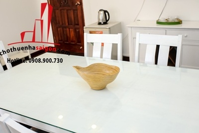 cần cho thuê căn hộ servid apment đường nguyễn cửu vân, p 17, quận binh thạnh
