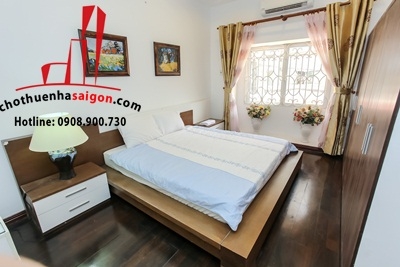 cần cho thuê biệt thự nguyên căn đường nguyễn cửu vân, phường 17, quận bình thạnh, giá cho thuê:3700$/tháng