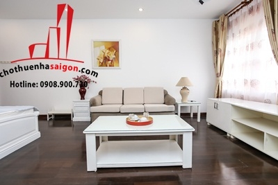 cần cho thuê biệt thự nguyên căn đường nguyễn cửu vân, phường 17, quận bình thạnh, giá cho thuê:3700$/tháng