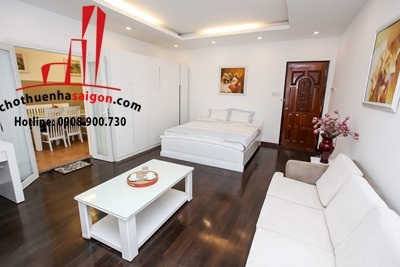 cần cho thuê biệt thự nguyên căn đường nguyễn cửu vân, phường 17, quận bình thạnh, giá cho thuê:3700$/tháng