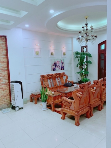 cho thuê villa quận bình thạnh, đường nguyễn cửu vân giá 42tr/tháng