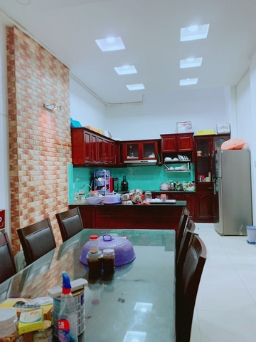cho thuê villa quận bình thạnh, đường nguyễn cửu vân giá 42tr/tháng