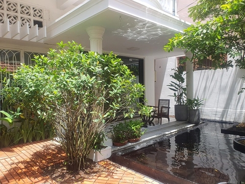 cho thuê villa quận tân bình  , khu sân bay đường sông thương giá 60tr/tháng