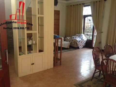 cần cho thuê villa nguyên căn đường ung văn khiêm gần d1 quận bình thạnh, giá cho thuê:2000$/tháng