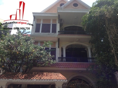 cần cho thuê villa đường hoa mai quận phú nhuận, giá cho thuê:2500$/tháng