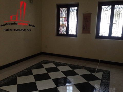 cần cho thuê villa đường hoa mai quận phú nhuận, giá cho thuê:2500$/tháng
