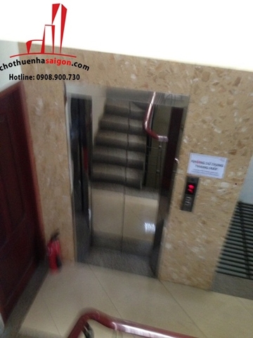 cần cho thuê nhà nguyên căn mặt tiền đường huỳnh mẫn đạt ,p19, quận 2, giá cho thuê:2500$/tháng