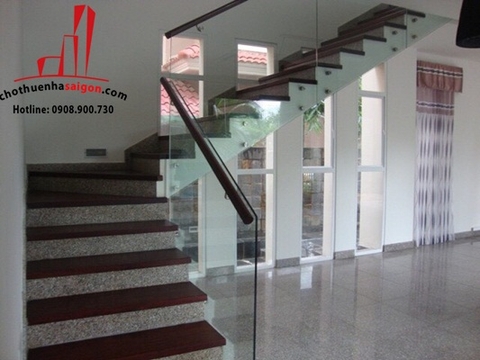 cho thuê biệt thự quận 7,đường bùi văn ba, giá 3500$