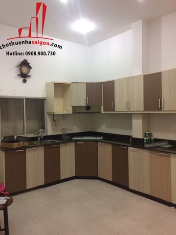 cần cho thuê nhà nguyên căn hẽm đường sư vạn hạnh quận 10, giá cho thuê:30tr/tháng