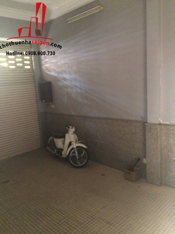 cho thuê biệt thự đường ung văn khiêm , p25, quận bình thạnh, giá cho thuê:2000$/tháng