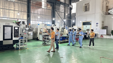 Công Ty TNHH Sumitomo Heavy Industries (Việt Nam) đã có buổi đánh giá năng lực nhà cung cấp đối với Công Ty TNHH Dụng Cụ Công Nghiệp HTV