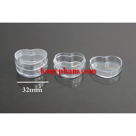 Hũ nhựa trái tim 3g