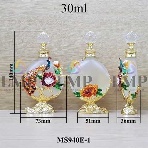 Chai nước hoa Dubai chim công 30ml ( cổ cao )