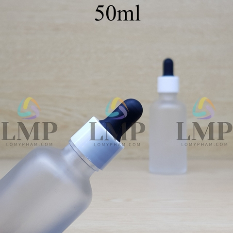 Chai tinh dầu phun mờ nắp bóp khoen nhựa trơn 50ml