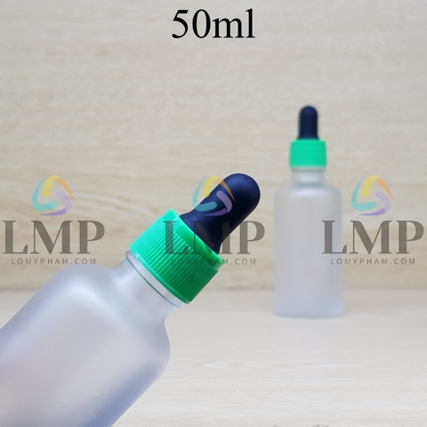 Chai tinh dầu phun mờ nắp bóp khoen nhựa sọc 50ml