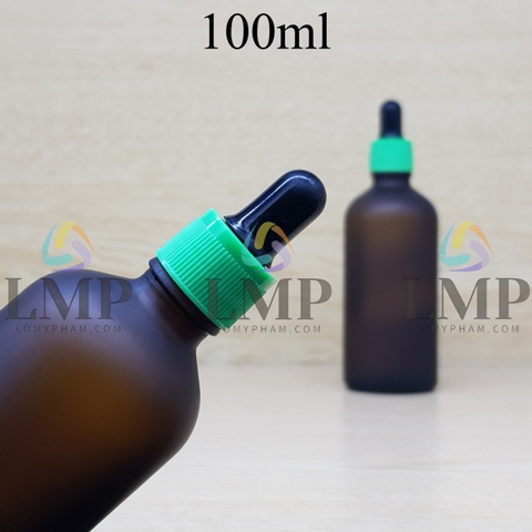 Chai tinh dầu phun mờ nắp bóp khoen nhựa sọc 100ml