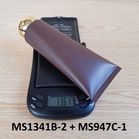 Tuýp tròn nâu nhám nắp vàng 100ml