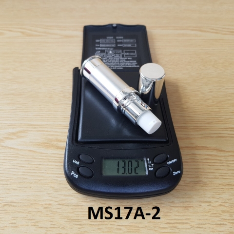 Chai thanh lịch xịt giọt 5ml