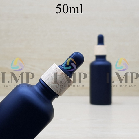 Chai tinh dầu phun mờ nắp bóp khoen vân gỗ 50ml