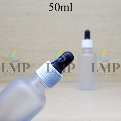 Chai tinh dầu phun mờ nắp bóp khoen nhựa sọc 50ml