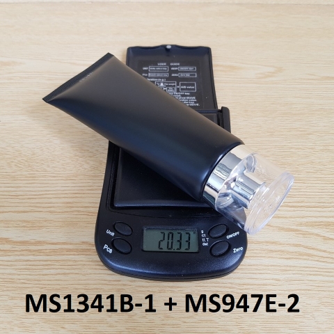 Tuýp tròn đen nhám nắp bạc 100ml