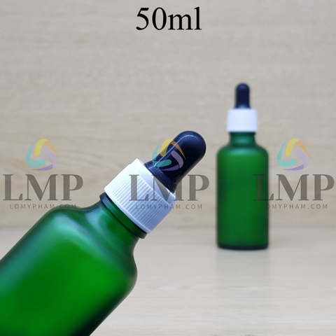 Chai tinh dầu phun mờ nắp bóp khoen nhựa sọc 50ml