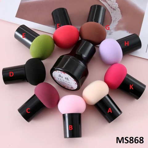 Cọ phấn đủ màu