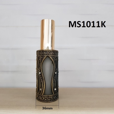 Chai Dubai Nam kiểu C đá màu trắng 30ml