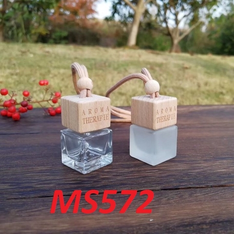 Chai treo xe vuông nắp gỗ 8ml