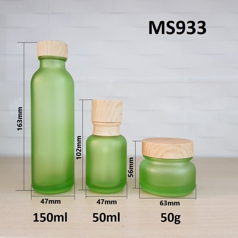 Bộ thủy tinh xanh lá mờ nắp gỗ