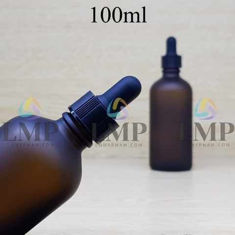 Chai tinh dầu phun mờ nắp bóp khoen nhựa sọc 100ml