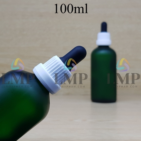 Chai tinh dầu phun mờ nắp bóp sọc dày 100ml
