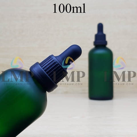 Chai tinh dầu phun mờ nắp bóp sọc dày 100ml