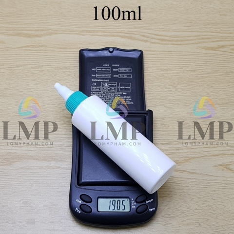 Chai PETG vai ngang nắp nhọn sọc tattoo