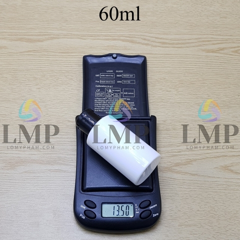 Chai PETG vai ngang nắp bật trơn bóng