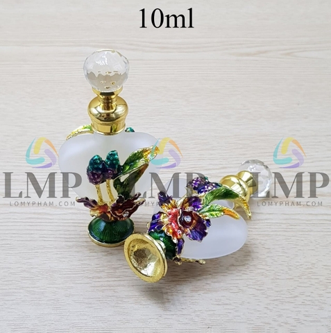 Chai Dubai tim hình hoa 10ml