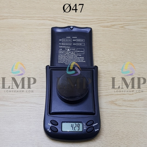 Nắp nhựa trơn Ø47