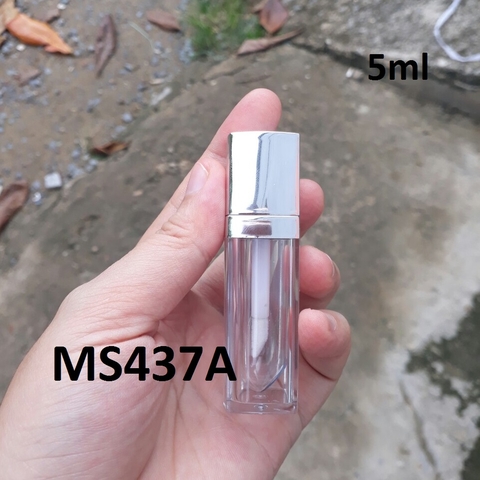 Lip 2 lớp nắp bạc 5ml