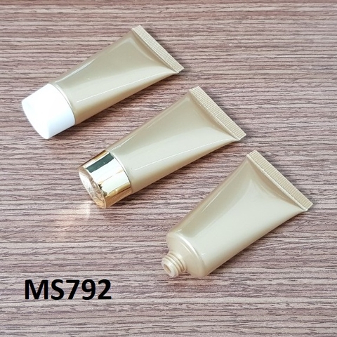 Tuýp vàng nhũ nắp kiểu K 23g