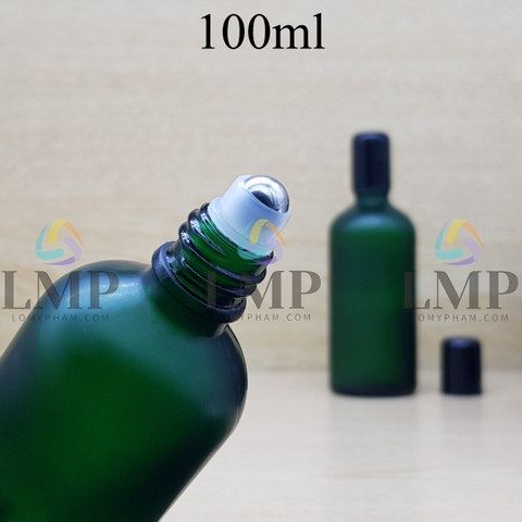 Chai tinh dầu phun mờ nắp đen đầu bi lăn sắt 100ml