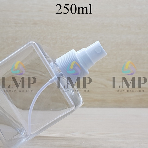 Chai lotion vuông phun sương