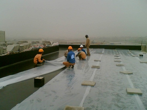 Chống thấm trần nhà tại Thanh Xuân toàn bộ bề mặt giá rẻ nhất
