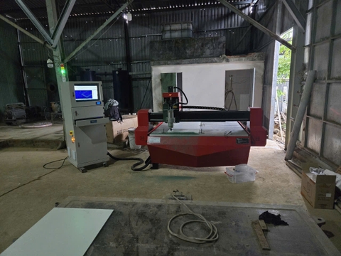 Bàn giao máy CNC gia công khuôn cổng nhôm đúc về Đà Nẵng