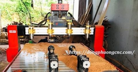 Máy cnc khắc gỗ 3d kết hợp thêm trục xoay A để đục tượng có gì đặc biệt?