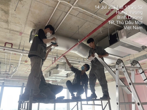 LẮP ĐẶT MÁY LẠNH HỆ VRV TÒA NHÀ BECAMEX IDC (Tòa nhà WTC tower số 01, Hùng Vương)