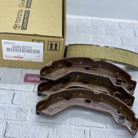 MÁ PHANH SAU TOYOTA WIGO 2018-2022 | 04495-BZ110, 04495-BZ111