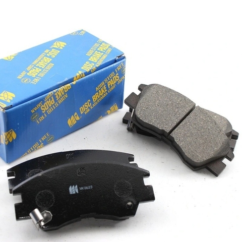 Má phanh trước, bố thắng trước mitsubishi pajero V31, V32 | MR389547
